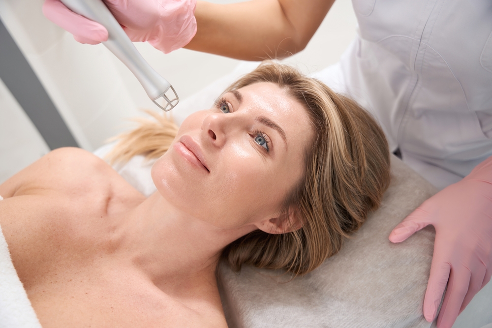 Ashburn’s Leading CO2 Laser Clinics: How to Choose the Right One